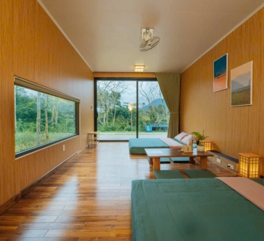 Blue Diamont Retreat ( Phong Nha Cave )