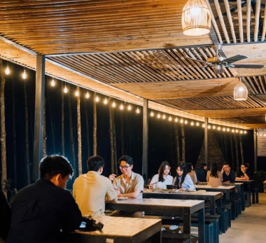 Blue Diamont Retreat ( Phong Nha Cave )