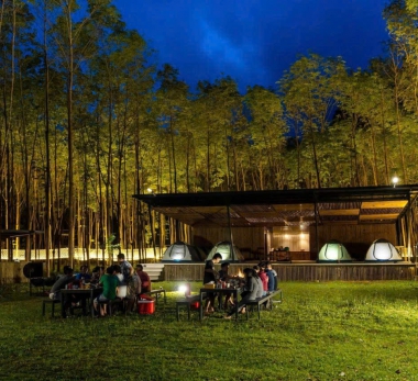 Blue Diamont Retreat ( Phong Nha Cave )