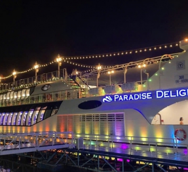 DU THUYỀN TUẦN CHÂU ( HẠ LONG )