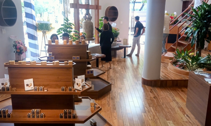 TẾCH LÀO (GIÁ TỴ)