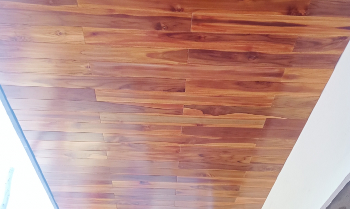 ỐP TƯỜNG TẾCH LÀO