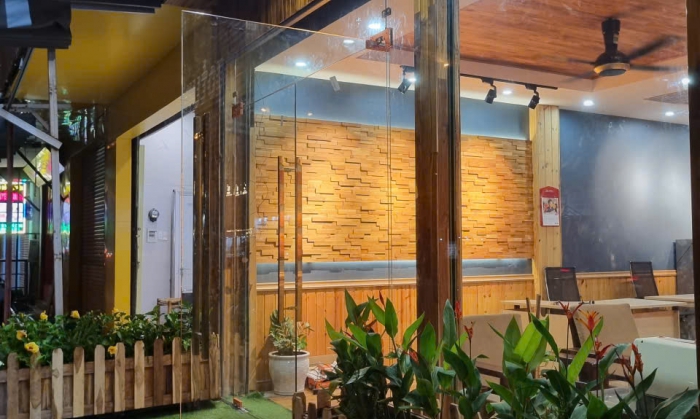 ỐP TƯỜNG TẾCH LÀO