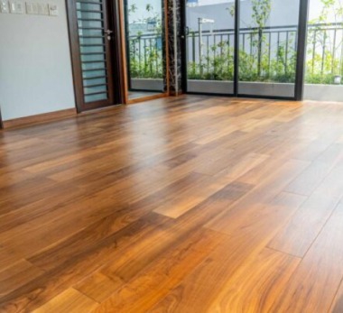 UV PAINTING TECHNOLOGY FOR NATURAL WOOD FLOORING