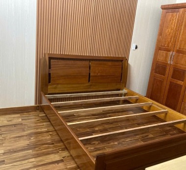 UV PAINTING TECHNOLOGY FOR NATURAL WOOD FLOORING