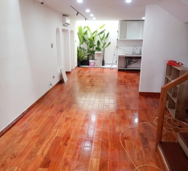 Sàn gỗ Hương Lào tại Đà Nẵng – Chạm gỗ, chạm vào đẳng cấp