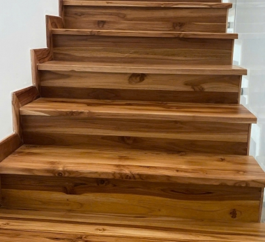 Sàn gỗ Tếch Lào tại Quảng Bình– Nâng tầm không gian sống sang trọng