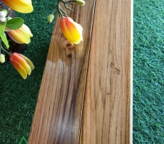 TẾCH LÀO (GIÁ TỴ)